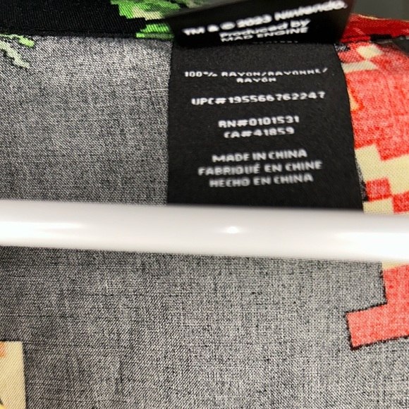 Super Mario Bros Camp Shirt Pixels 8-bit Rose Mens Size XL Hawaiian Retro Y2K - Picture 7 of 8